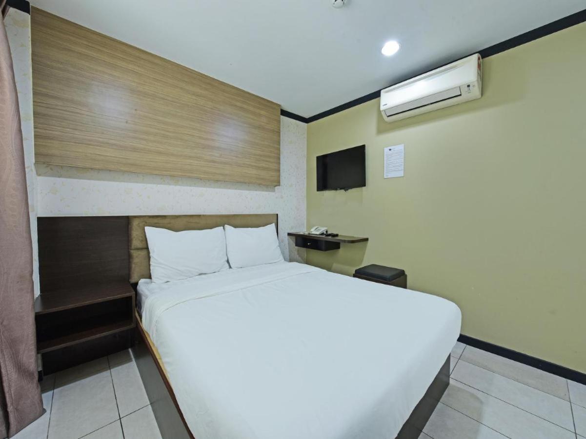 One Enigma Hotel Куала-Лумпур Экстерьер фото